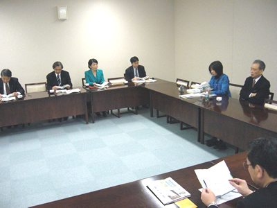 池田加代子さんと議員会館で集会