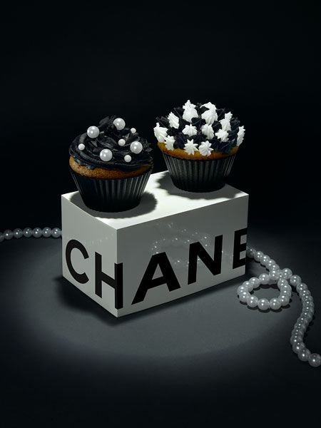 chanel-cupcakes.jpg