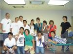 千葉大学にて。陸上部と女子サッカー部との記念写真